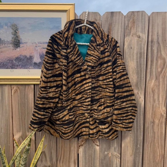 zebra printed faux fur fleece pea coat vintage black and brown - Picture 1 of 6